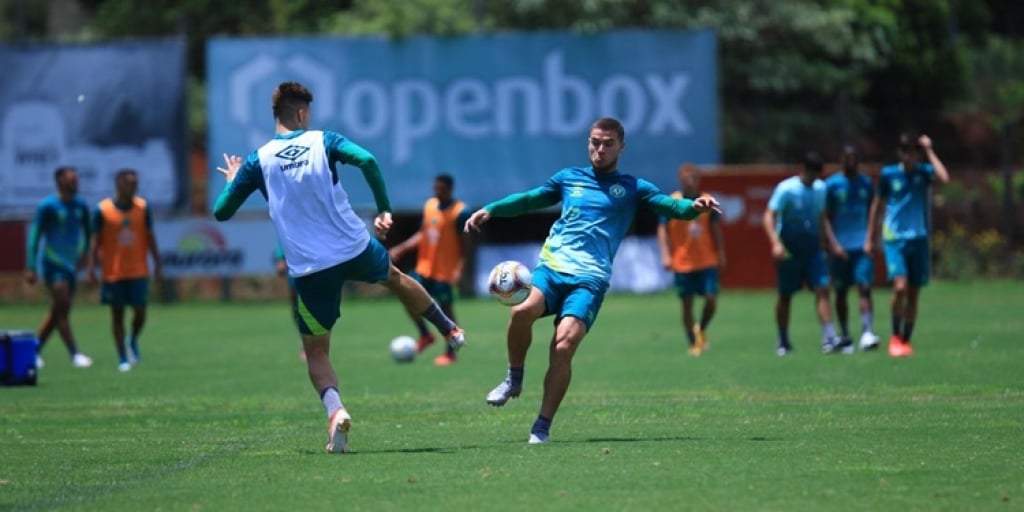 Chapecoense faz treino para enfrentar o Paraná