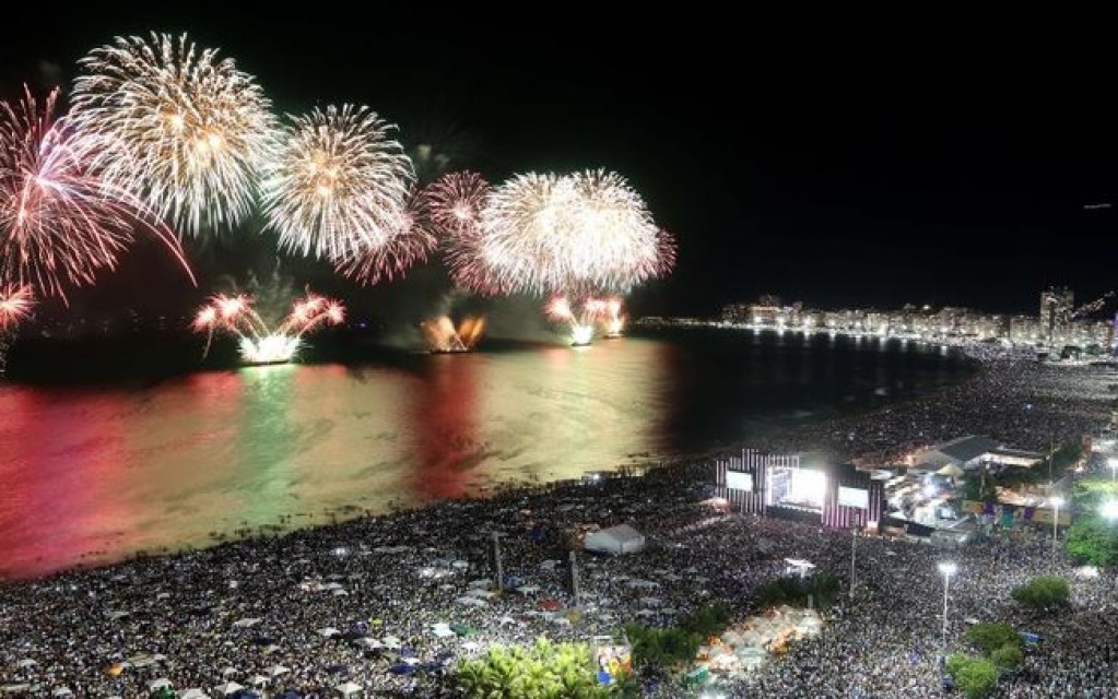Réveillon no Rio: prefeitura proíbe fogos, som e circulação em toda a orla