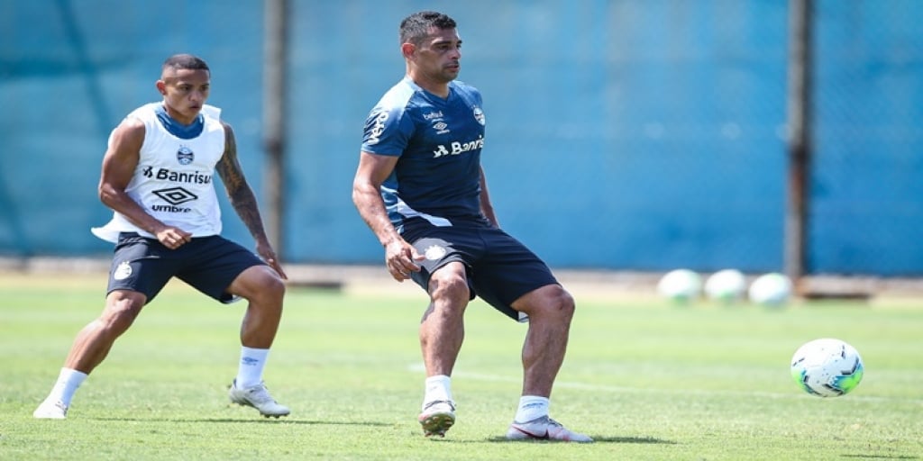 Grêmio faz último treino para decisão na Copa do Brasil