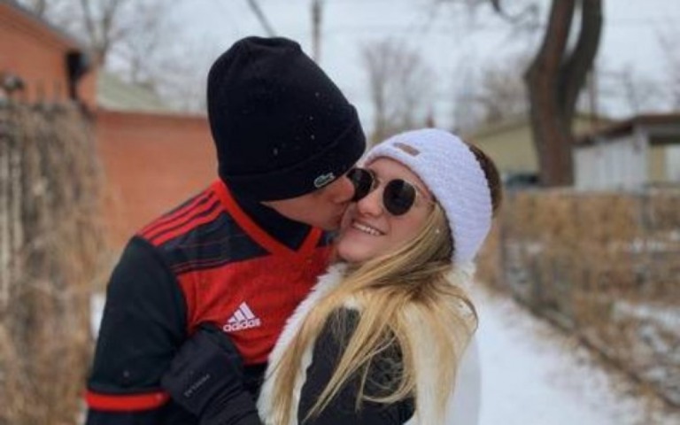 Filha de Gugu passa Ano Novo com o namorado: "Te amo"