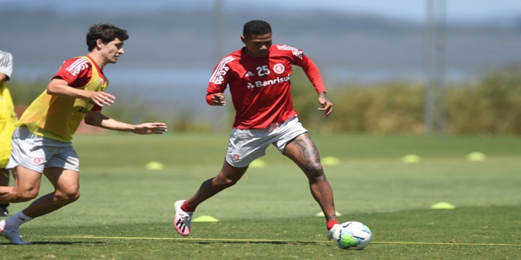 Internacional treina forte para reta final do Brasileirão