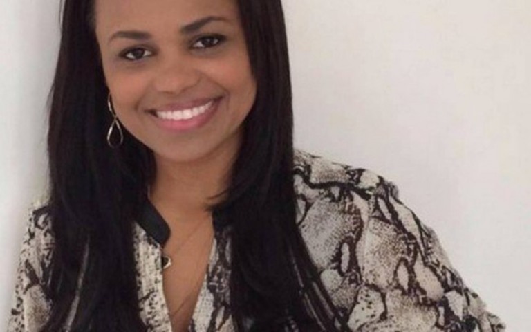 Filha de Fernandinho Beira-Mar assume cargo de vereadora em cidade no Rio