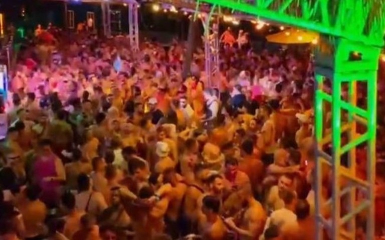 Pandemia: turistas dizem não se arrepender de vir ao Brasil no Ano Novo
