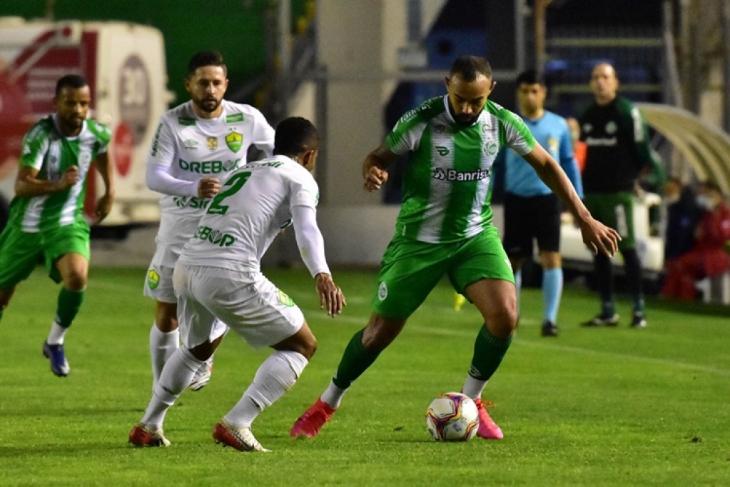 No primeiro jogo do ano, Cuiabá enfrenta o Juventude pela 33ª rodada da competição