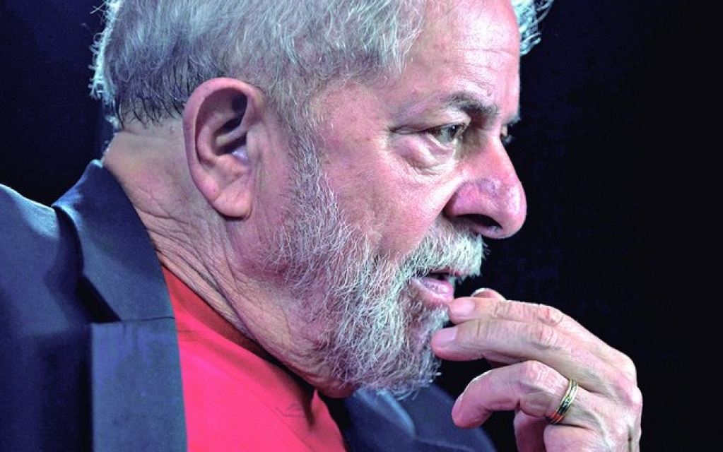 Juiz acata decisão de Lewandowski e libera a Lula mensagens da Lava Jato Juiz acata decisão de Lewandowski e libera a Lula mensagens da Lava Jato