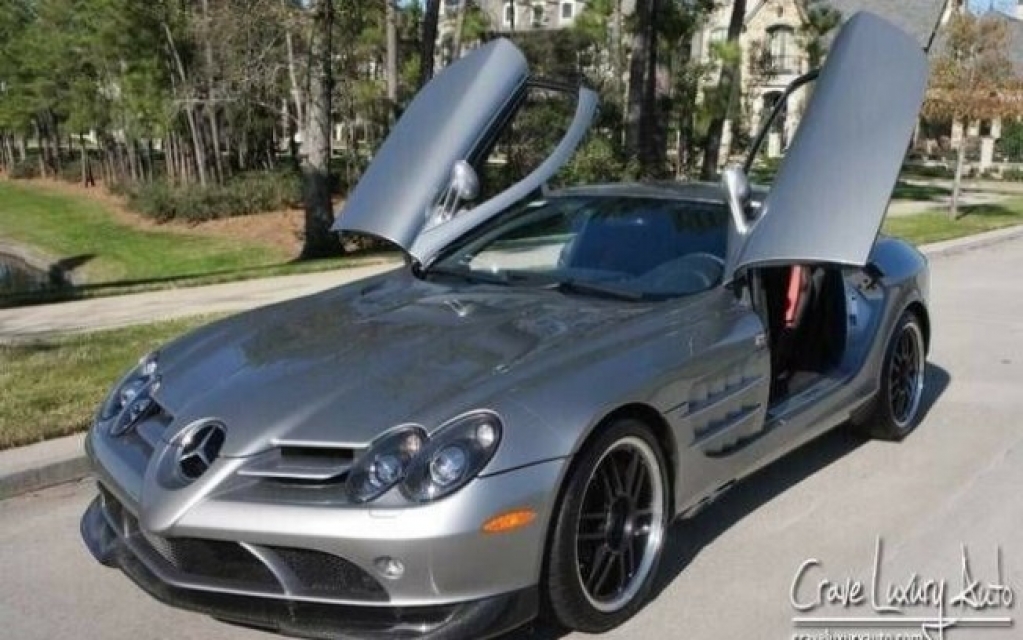 Mercedes SLR McLaren que foi de Michael Jordan está à venda