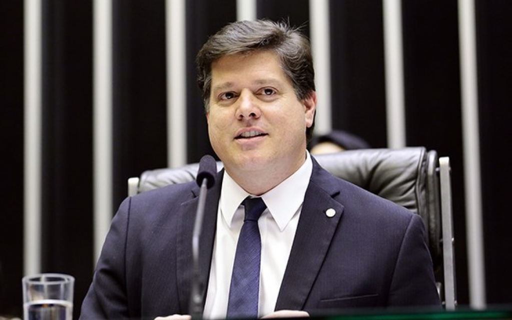 Baleia Rossi não descarta tentar prorrogar auxílio emergencial