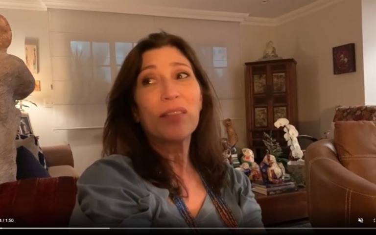 Beth Goulart homenageia a mãe mais uma vez: "Ela trazia alegria"