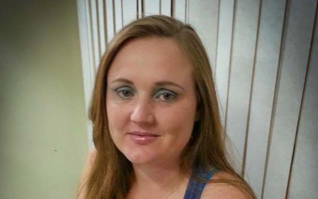 Grávida sofre AVC e morre em parto de emergência após saber da morte do pai Grávida sofre AVC e morre em parto de emergência após saber da morte do pai