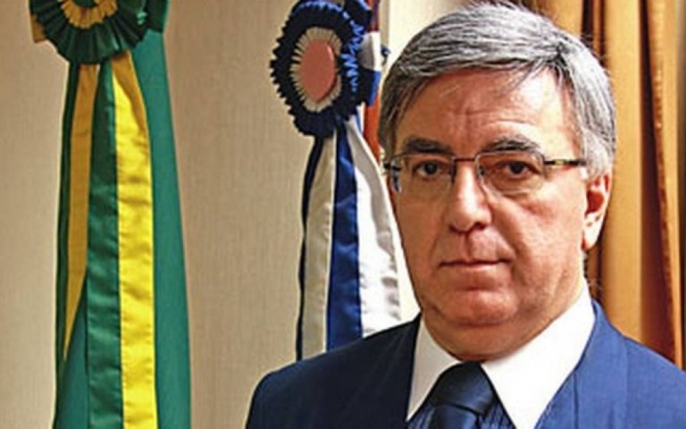 Desembargador se declara suspeito e deixa processos da Lava-Jato no TRF-2