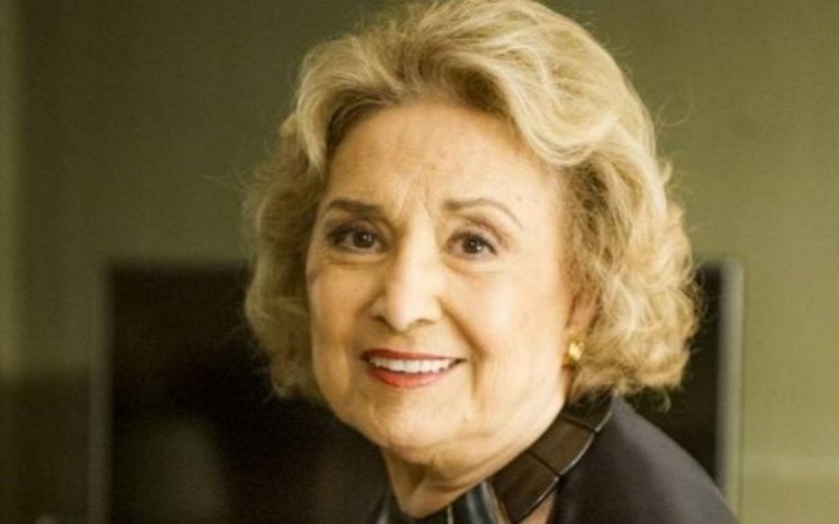 Atriz Eva Wilma está internada na UTI
