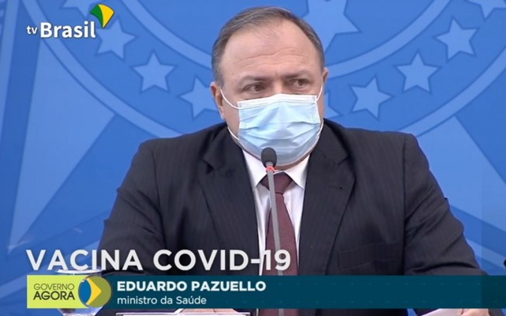 Brasil vai começar vacinação 4 dias após aval da Anvisa, diz ministro Pazuello