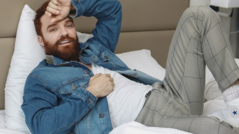Alex Morenno se aventura na moda e lança sua própria marca de beachwear
