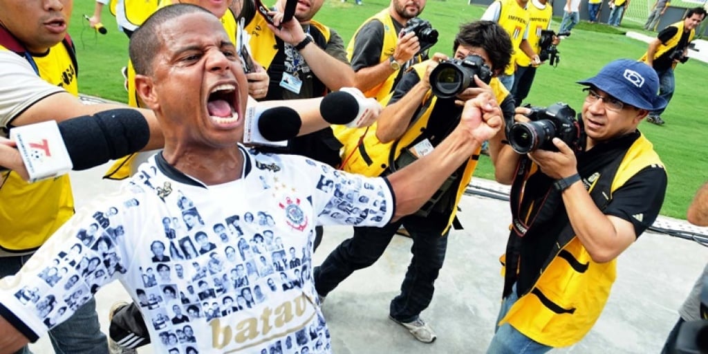 Último jogo de Marcelinho Carioca com camisa do Corinthians completa 11 anos