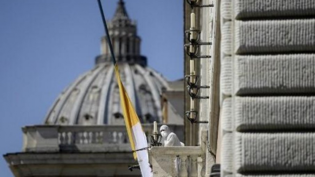 Vaticano vai vacinar pessoas em situação de rua contra Covid-19