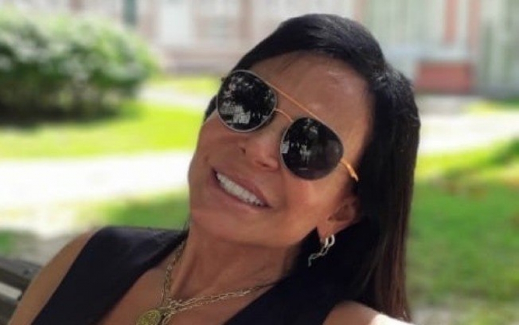Gretchen fala sobre nova plástica: "Tirei um pouco do lábio" Gretchen fala sobre nova plástica: "Tirei um pouco do lábio"