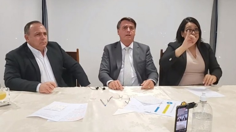 Bolsonaro diz que tentará aumentar faixa isenta do IR para R$ 3 mil até 2022
