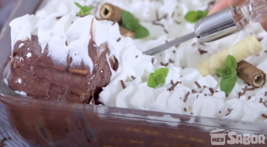 Sirva essa sobremesa e ganhe elogios da galera!! Aprenda a fazer um delicioso Pavê de Brigadeiro