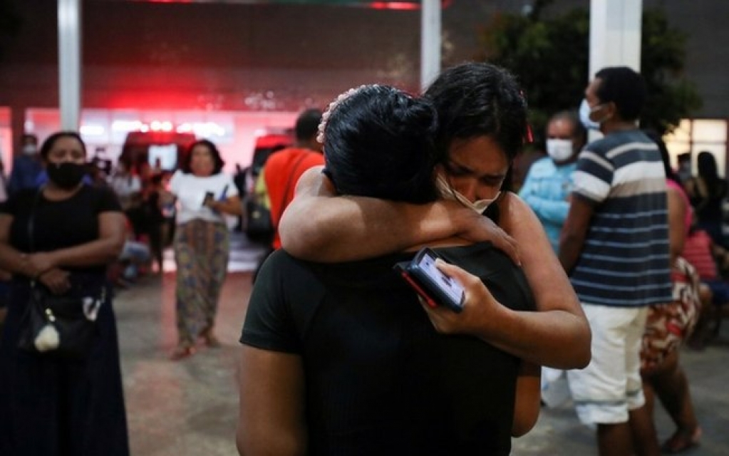 Manaus virou capital mundial da Covid e lockdown é única saída, diz pesquisador