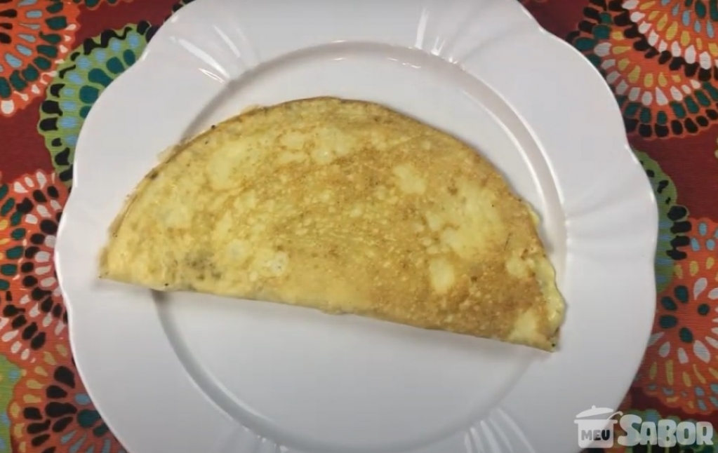 Aprenda a fazer um delicioso e nutritivo Omelete com Queijo totalmente LowCarb!?