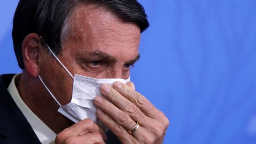 Bolsonaro: "Pelo STF, eu tinha que estar na praia, tomando uma cerveja" Bolsonaro: "Pelo STF, eu tinha que estar na praia, tomando uma cerveja"