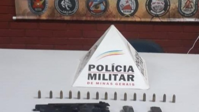 BH: homem vai comprar drogas com dinheiro falso e é obrigado a engolir nota