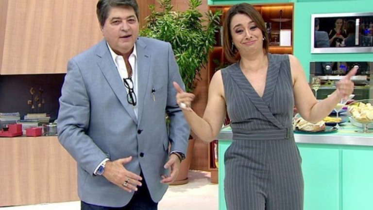 Datena critica Trump e Cátia Fonseca concorda: "É mimadinho"