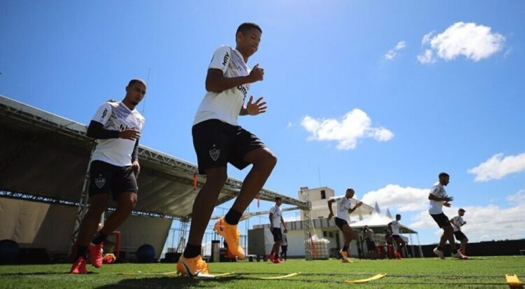 Atlético MG inicia preparação para enfrentar o Vasco