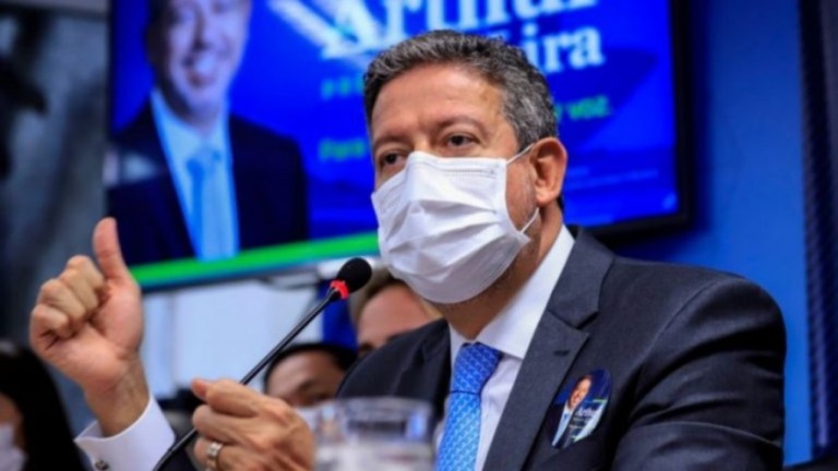 PSL abandona bloco de Baleia Rossi e confirma apoio a Arthur Lira na Câmara