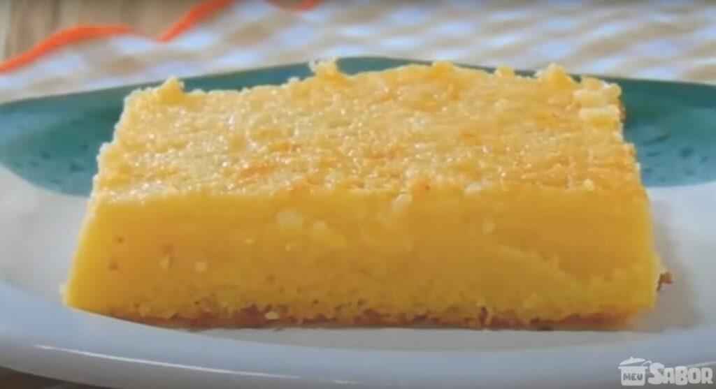 Aprenda a fazer um delicioso Bolo de Fubá cremoso sem lactose