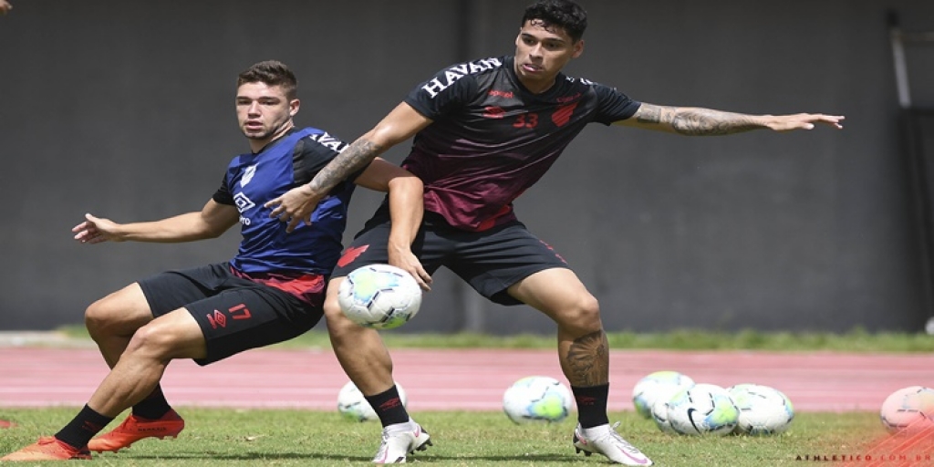 Em Salvador, Athletico fez primeiro treino visando o desafio contra o Flamengo