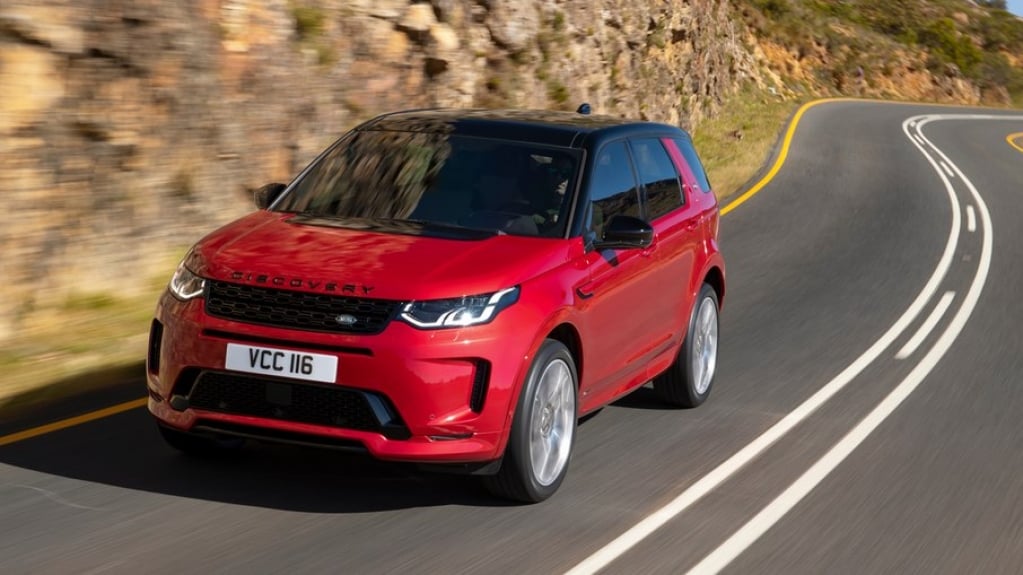 Range Rover Evoque e Discovery Sport estreiam na linha 2021