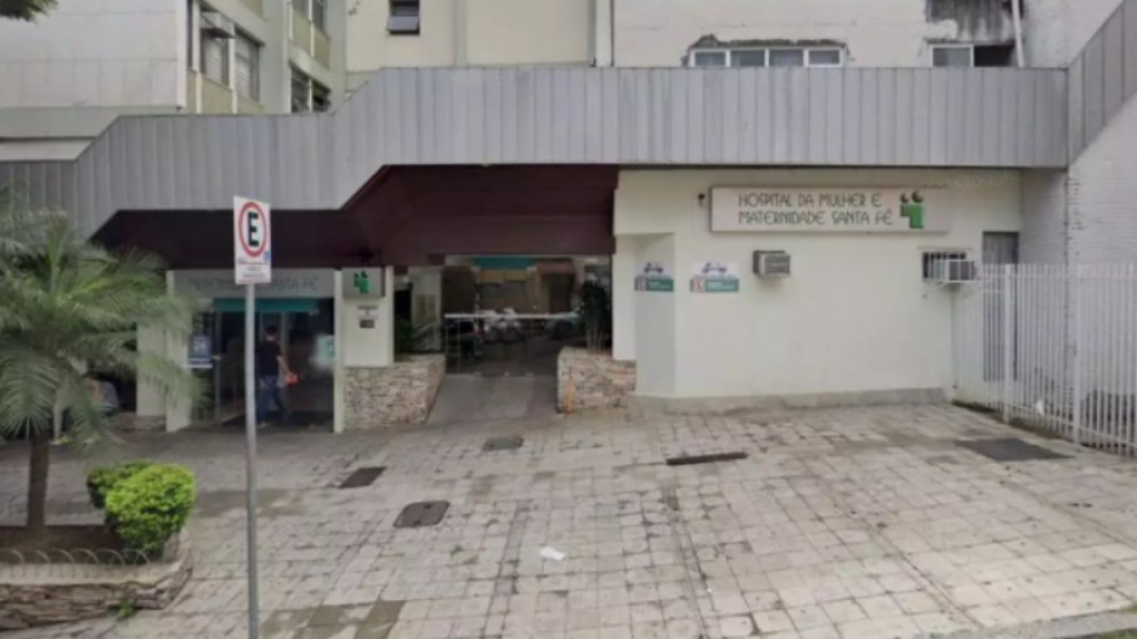 Médico afastado por denúncias de assédio é vacinado contra Covid-19 em BH Médico afastado por denúncias de assédio é vacinado contra Covid-19 em BH