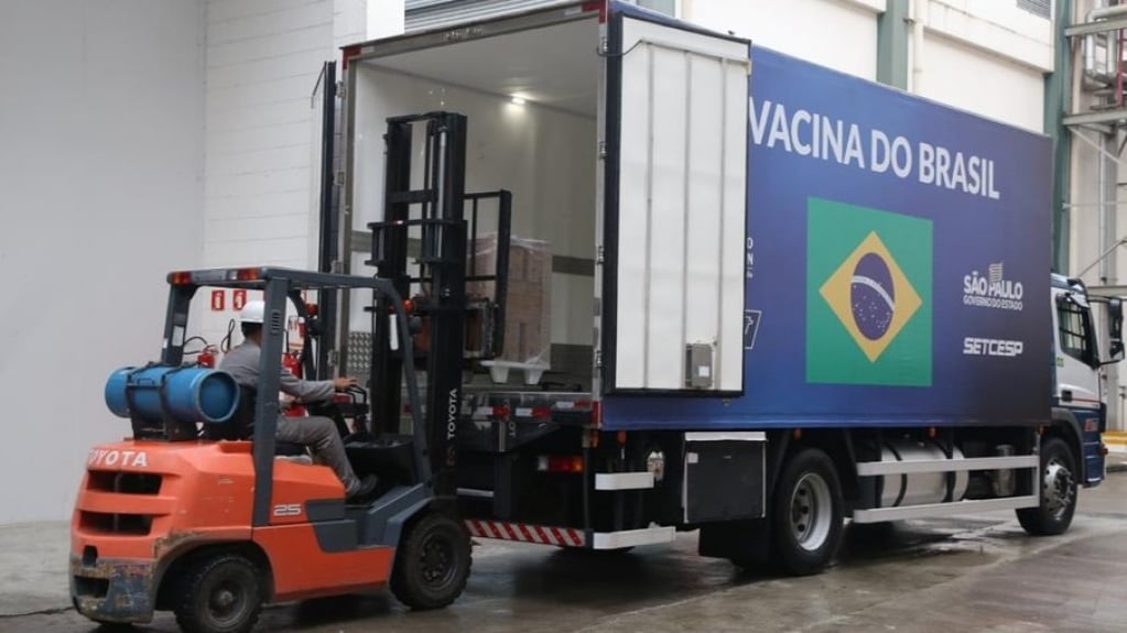 Vacina: embaixador chinês confirma liberação de insumos para a Coronavac