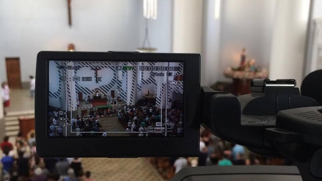 Padres católicos se unem contra fake news e "política genocida de Bolsonaro"