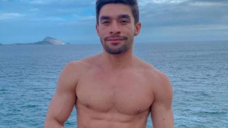 Ator pornô Lucas Almeida, do Irmãos Dotados, morre de Covid-19