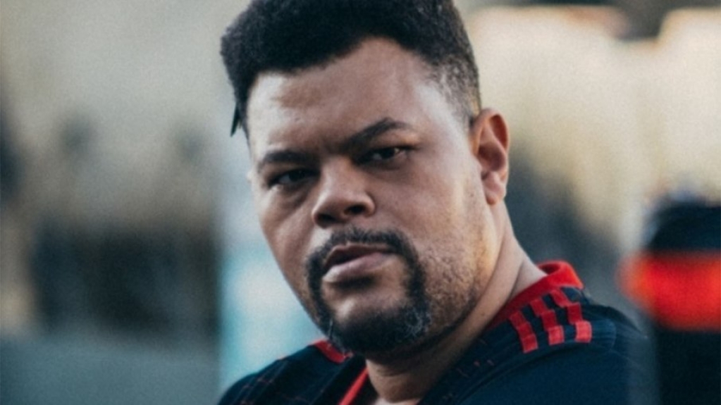 "Ninguém consegue manter uma farsa por 90 dias", diz Babu Santana sobre BBB "Ninguém consegue manter uma farsa por 90 dias", diz Babu Santana sobre BBB