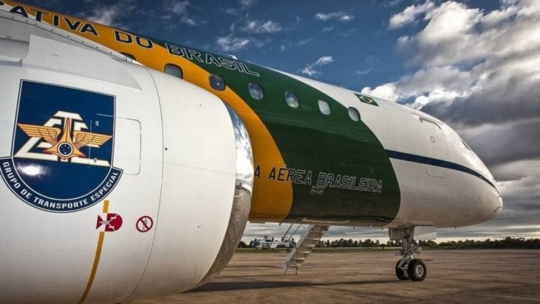 PF deflagra operação para investigar suposto tráfico de drogas em aviões da FAB