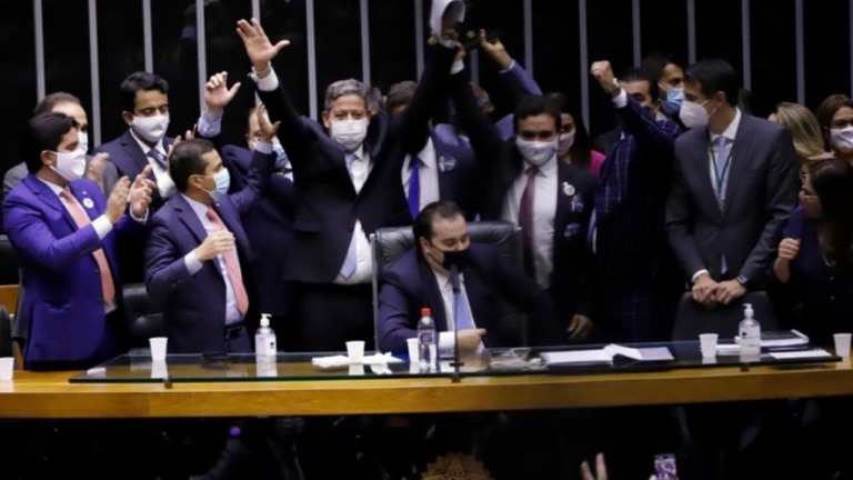Cidadania, Saúde e mais: Centrão cobra ministérios prometidos por ajuda a Lira
