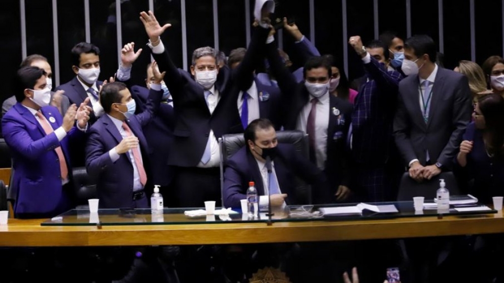 Cidadania, Saúde e mais: Centrão cobra ministérios prometidos por ajuda a Lira