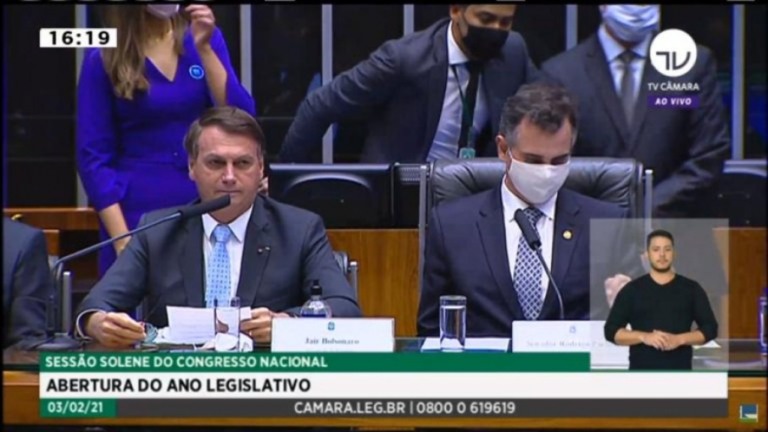 "Mito" e "fascista": Deputados reagem a Bolsonaro no Congresso; assista