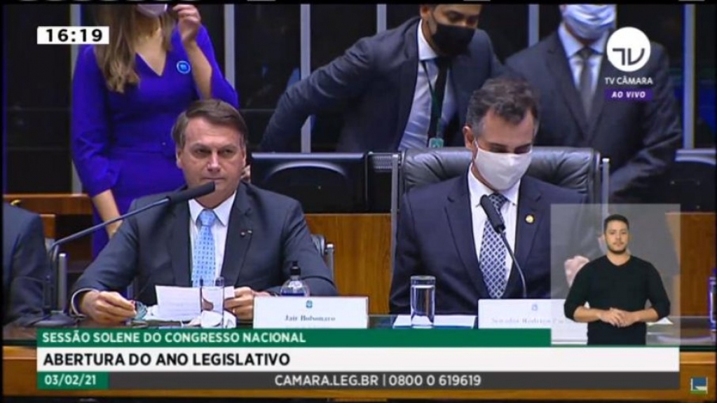 "Mito" e "fascista": Deputados reagem a Bolsonaro no Congresso; assista