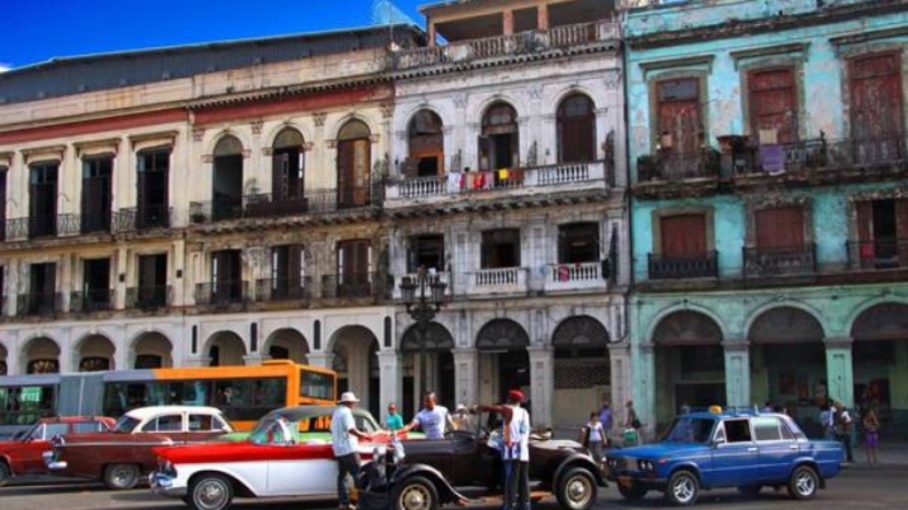 Quer viajar e se vacinar contra a Covid-19? Talvez Cuba seja o destino ideal