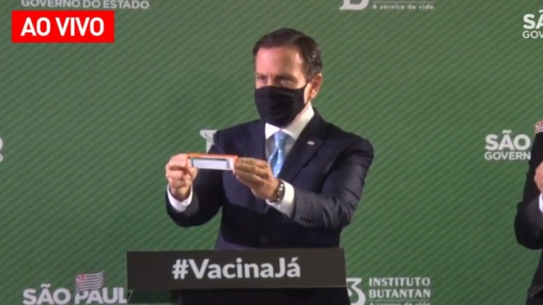 China diz a governadores brasileiros que único meio de ter Coronavac é com Doria