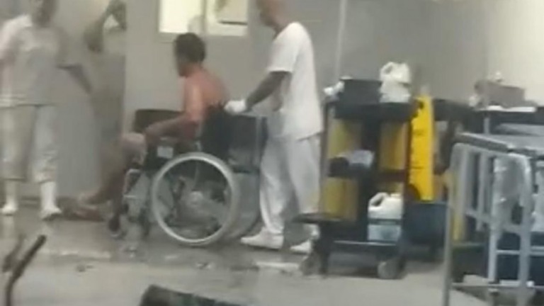 Homem ateia fogo em próprio corpo em UPA no Rio de Janeiro; veja vídeo