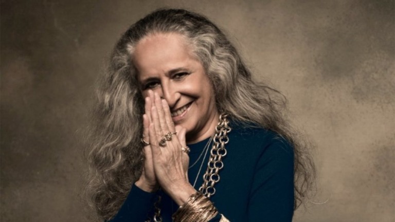 Maria Bethânia faz live neste sábado: "Maneira nova de encontro com o público"