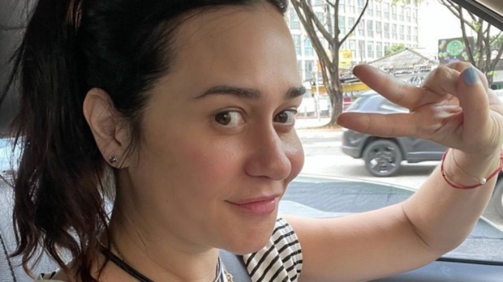 Sem Carnaval, Alessandra Negrini viaja para o meio do mato Sem Carnaval, Alessandra Negrini viaja para o meio do mato