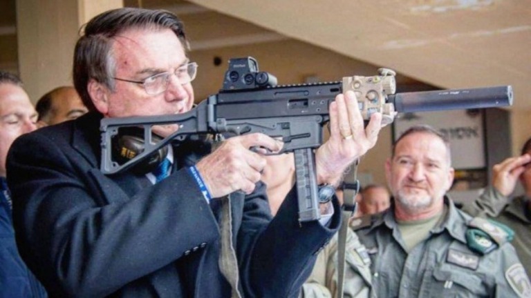 ONGs acionam STF para que decretos de Bolsonaro sobre armas sejam derrubados