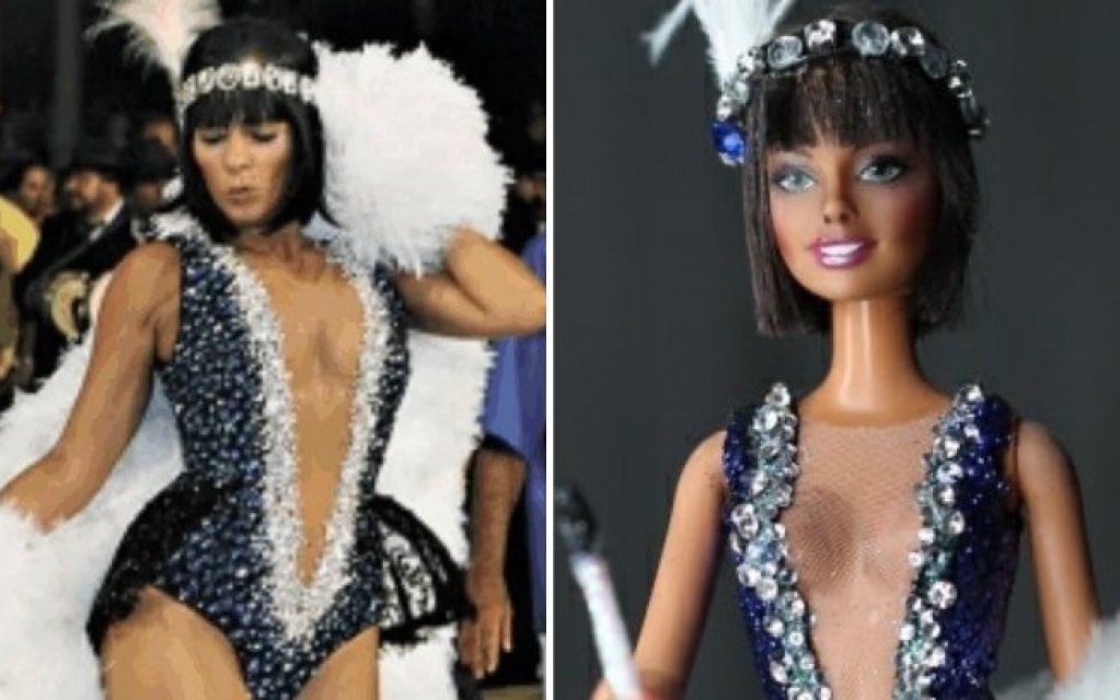 Adriane Galisteu vira boneca em versão com fantasia que usou em carnaval