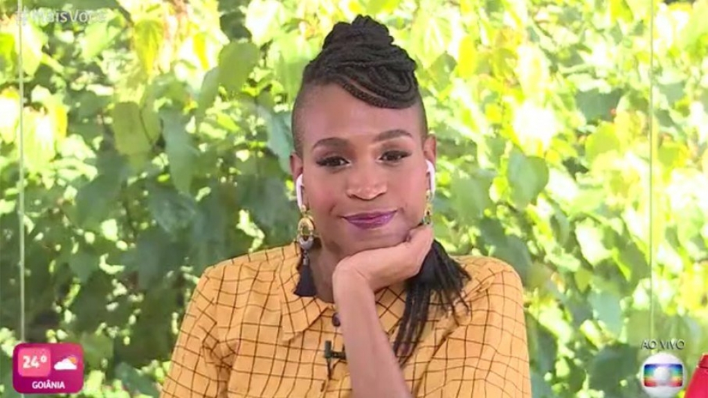 Karol Conká conta que a família está sendo ameaçada: "Não merecem isso" Karol Conká conta que a família está sendo ameaçada: "Não merecem isso"